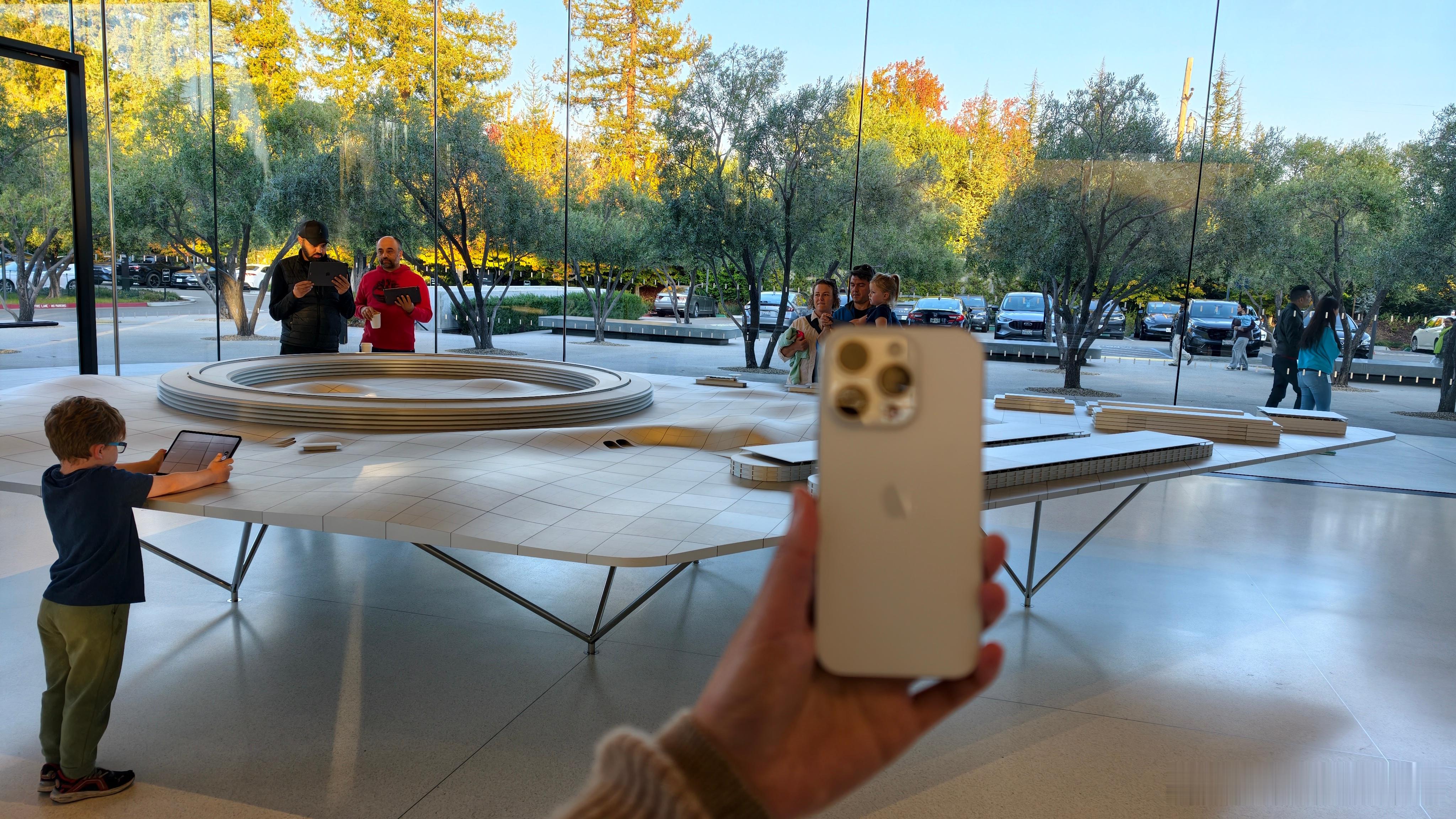 带苹果回娘家了 美国·苹果总部 Apple Headquarters