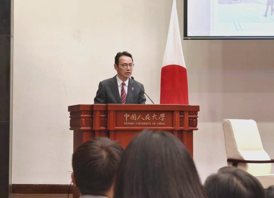 日本这么多年误判中国，根本不是看不懂，就是不愿承认自己落后了。

8月25日，日