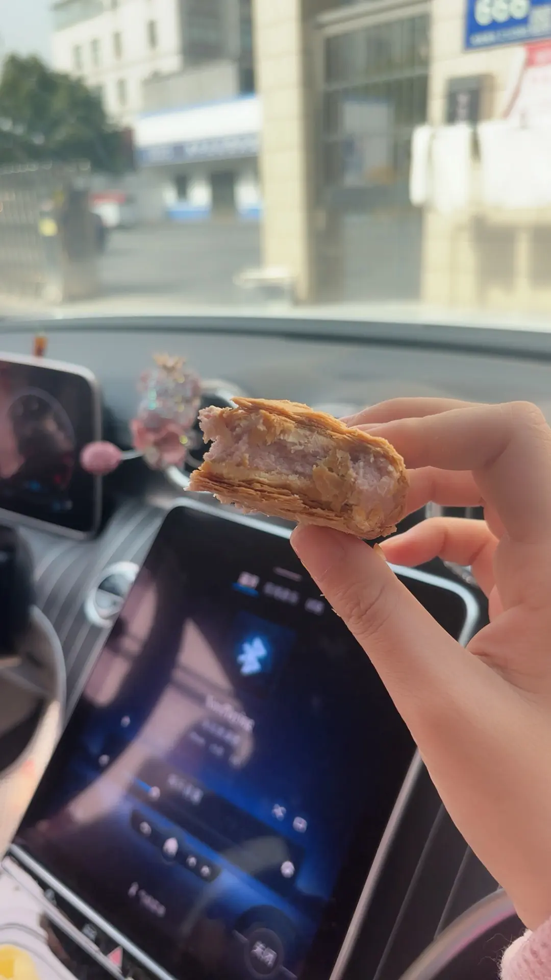 现在好吃的东西太多啦。不求瘦，只希望有个满意匀称的体型保持就好。人生只...