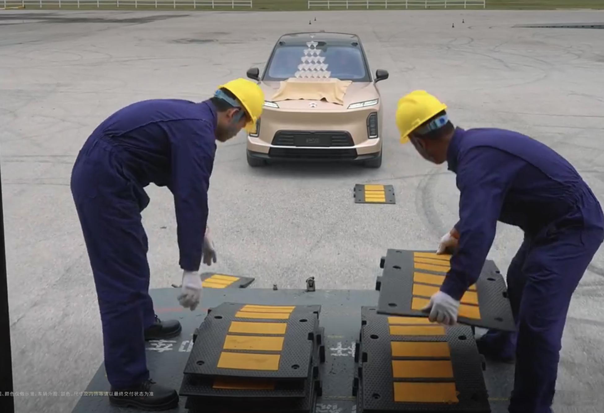 这下没人喷了吧！实力就是自信蔚来es9正式发布