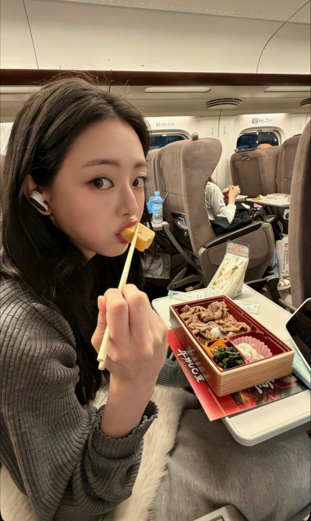 sbs歌谣大战 【申有娜】年度最佳女友照:洗衣粉儿你瞅啥呢，吃不 