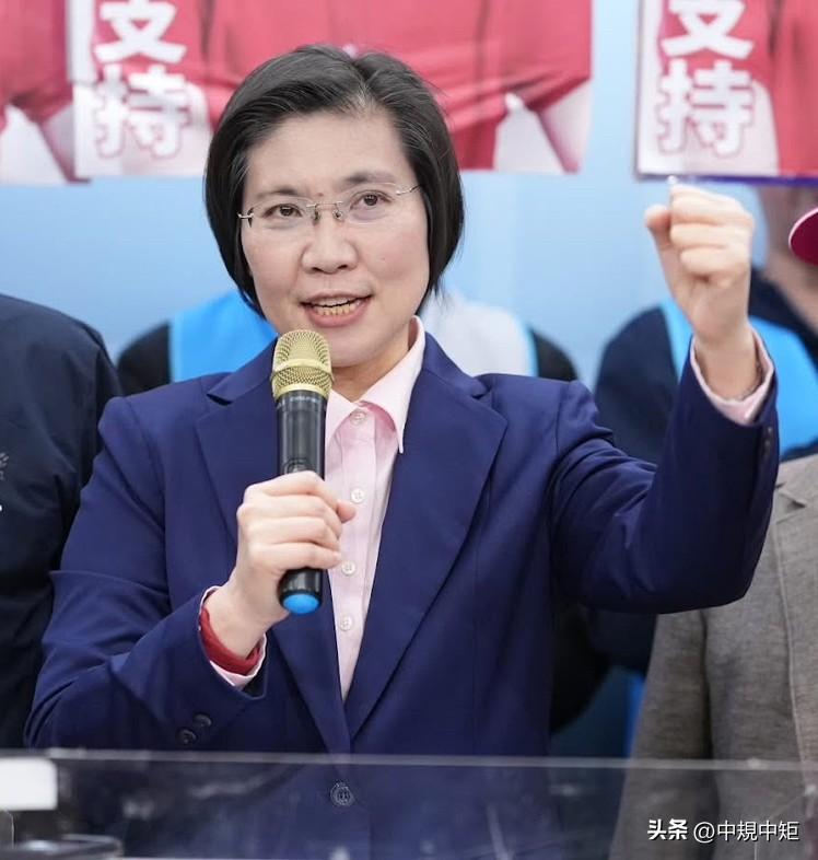 国民党立委徐欣莹今（3日)在脸书发文表示，党内初选剩不到一个月，即便我喊出停止，