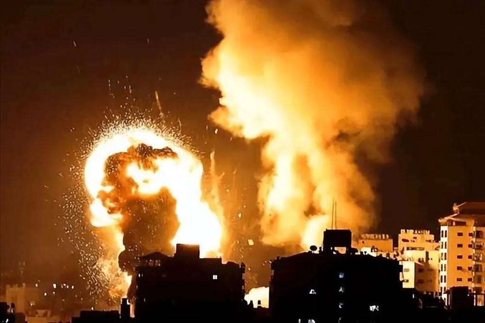 乌克兰能源设施，再次遭到大规模袭击，乌克兰谎言被彻底戳穿！
但法国外长却声称，俄