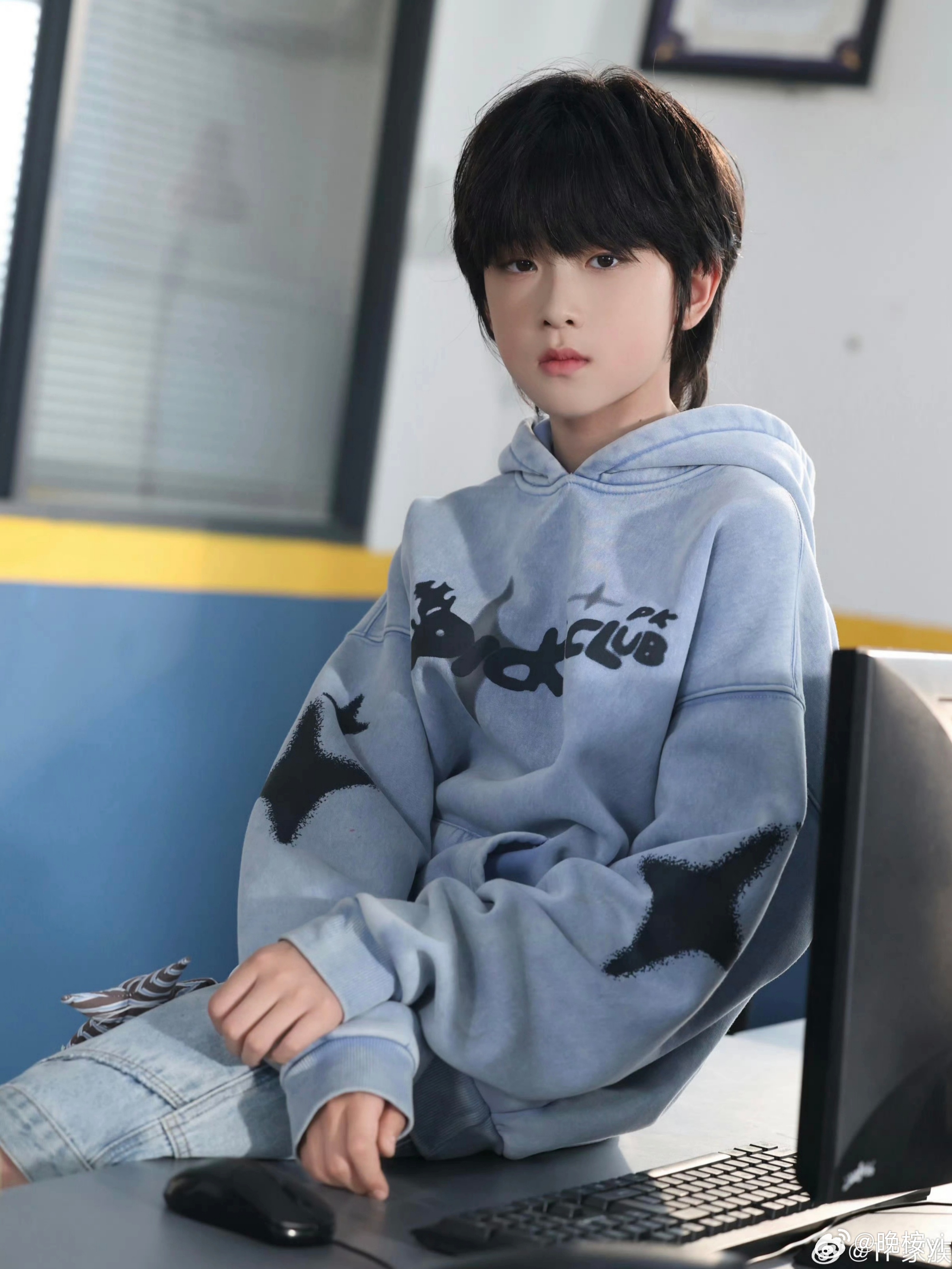 赵俊羽🧡赵俊羽 五代第一且唯一主唱 “你走进我心里的那一刻起 就没有人能代替你