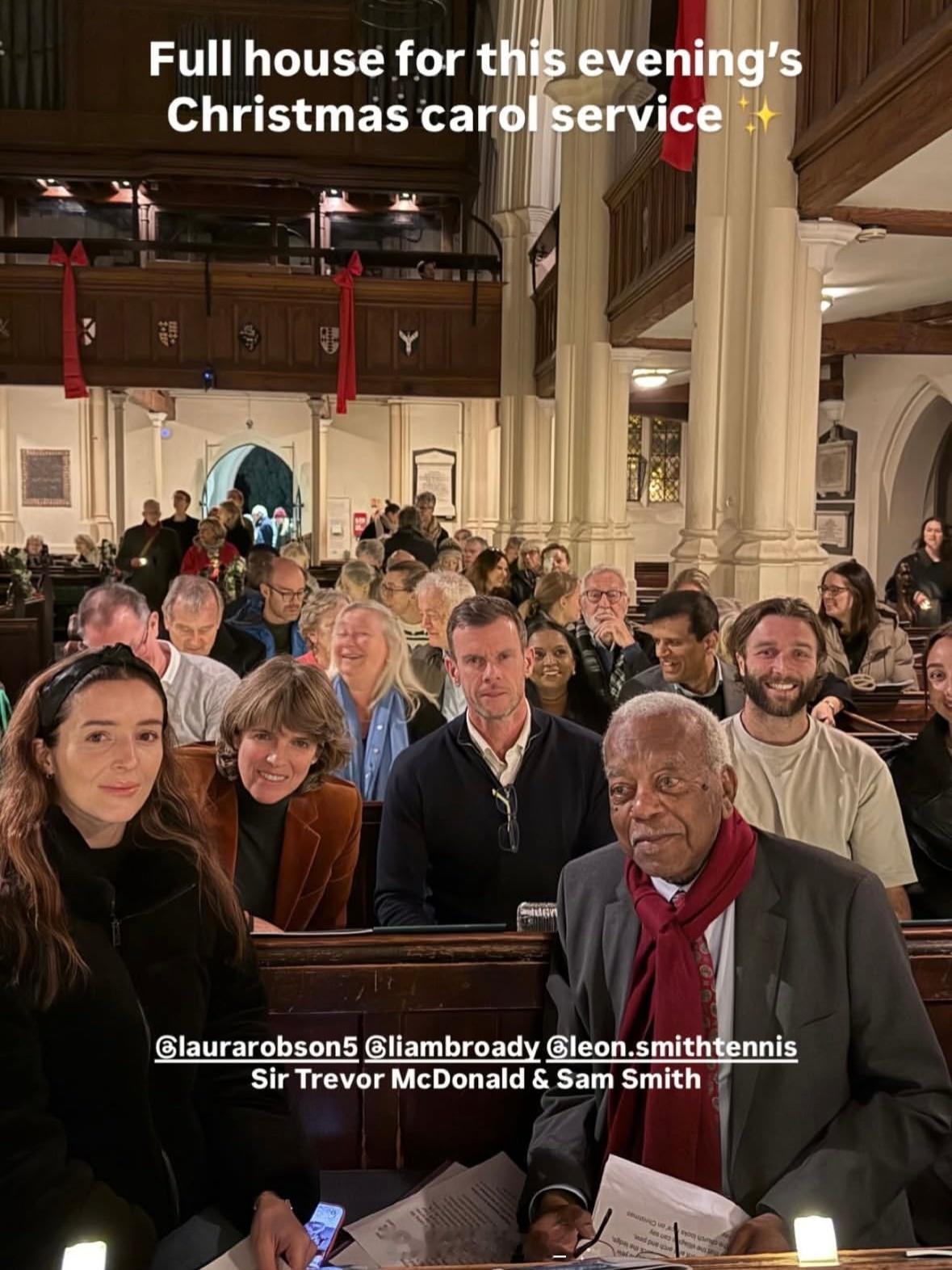 草稿箱里没发过的2025赛季碎片大家和老友、球迷、同行、伴侣与团队成员的同框瞬间