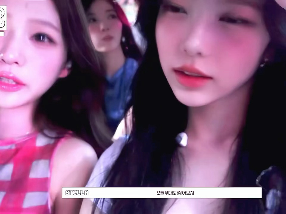 嗑颜bot 一个像春天一个像夏天 