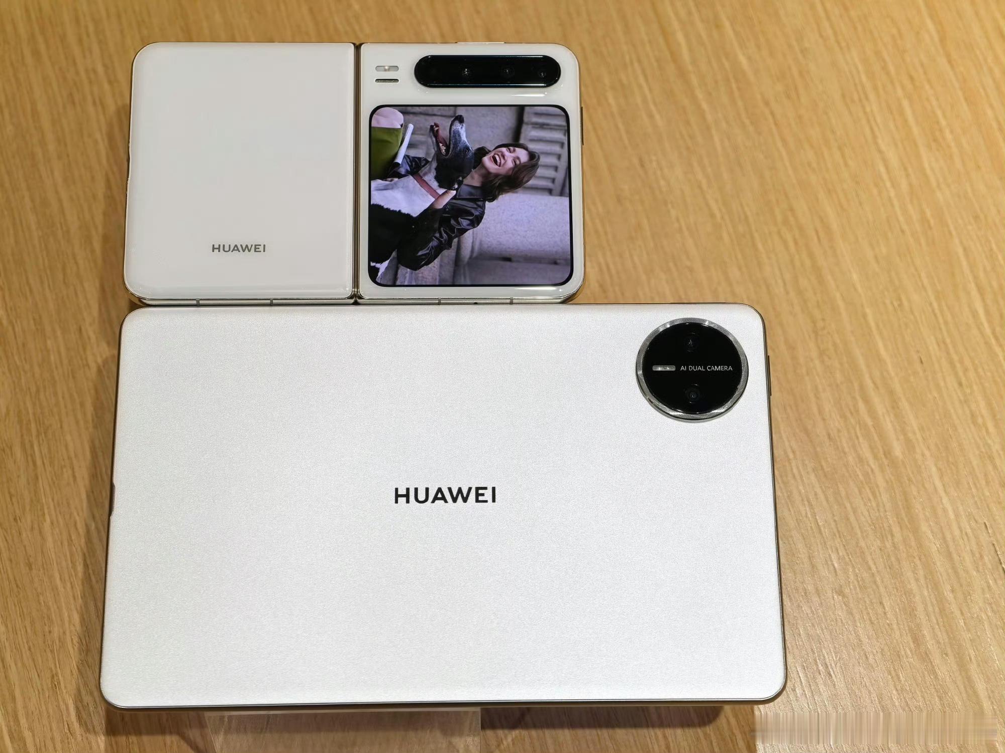 这是华为MatePad Mini？到底有多Mini？超薄机身，超强性能搭配鸿蒙5