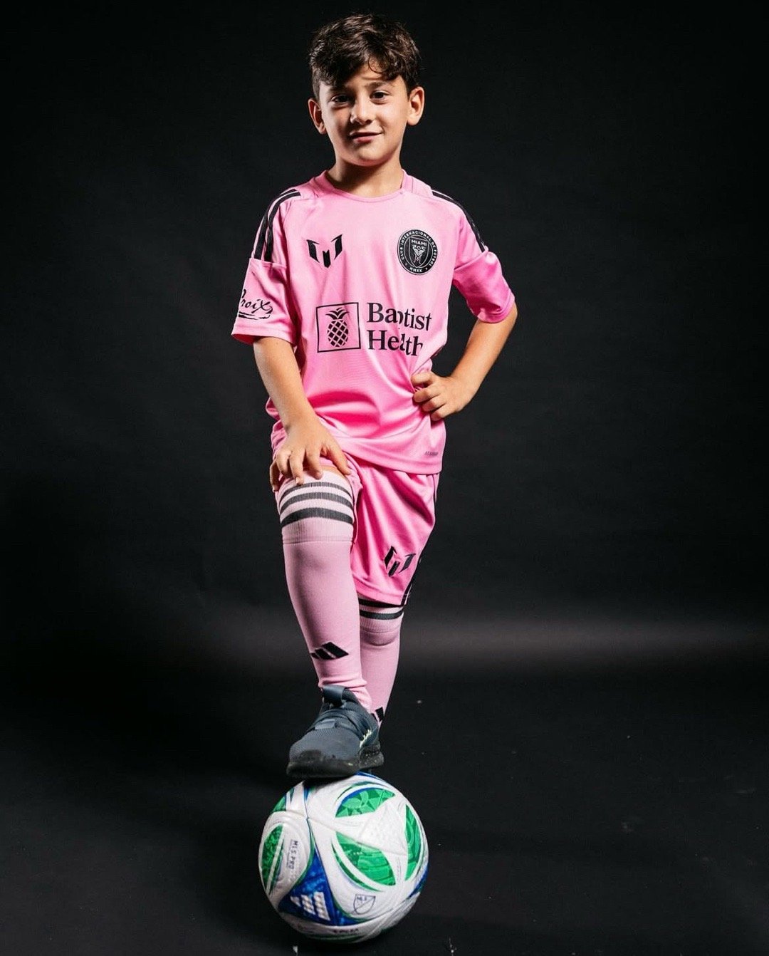 哦～我们Ciro也有官方照了[哇]Ciro迈阿密国际超话 ​​​