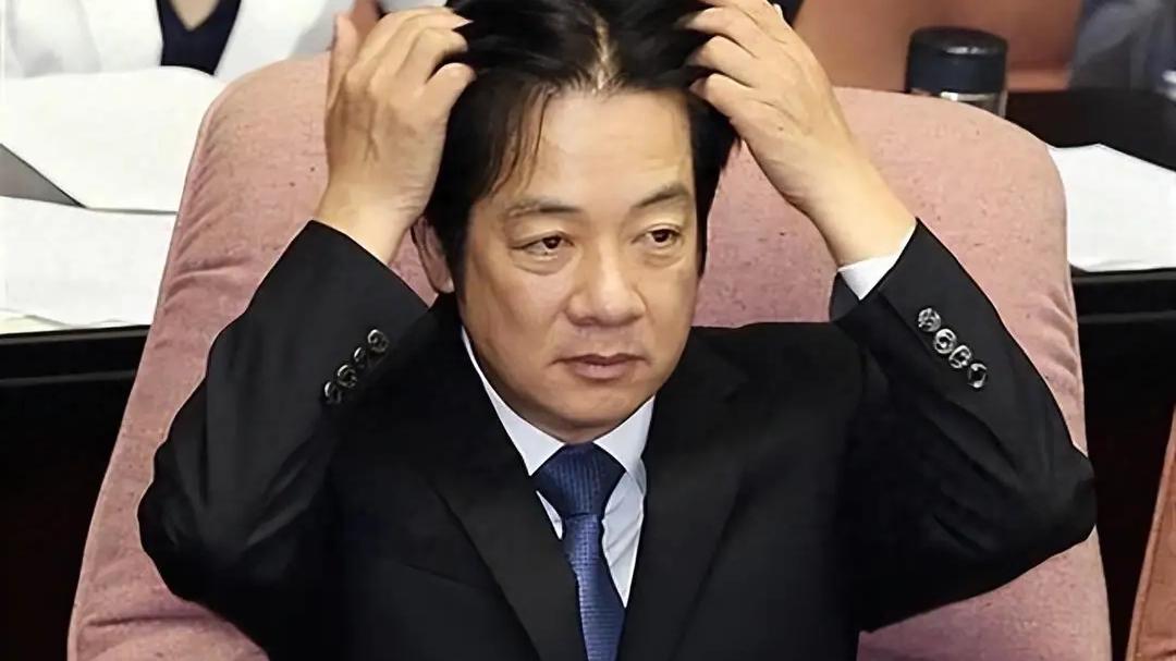 台北大楼101已被解放军无人机“锁定”，赖清德当局的惶恐。那几秒的视频，成了击穿