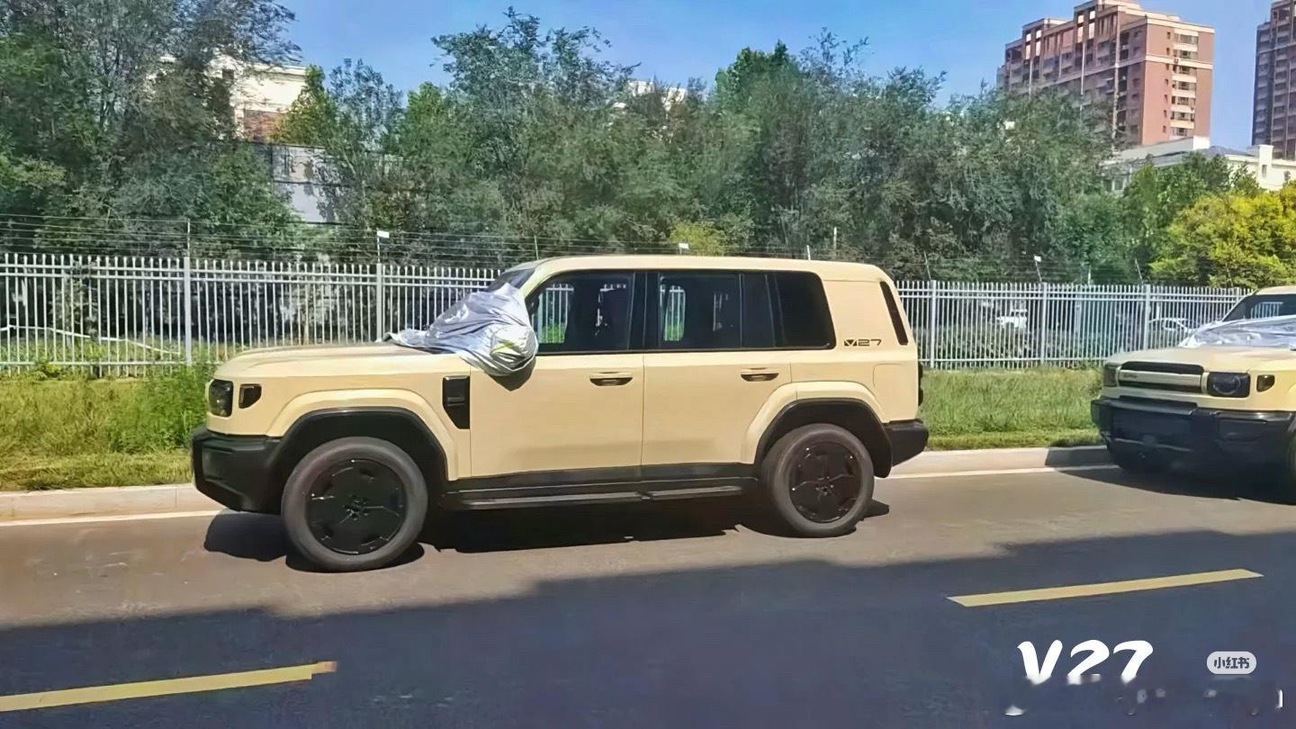 啊？网友曝光的iCAR V27无伪装谍照[哆啦A梦吃惊]感觉一般呀，之前预期拉高