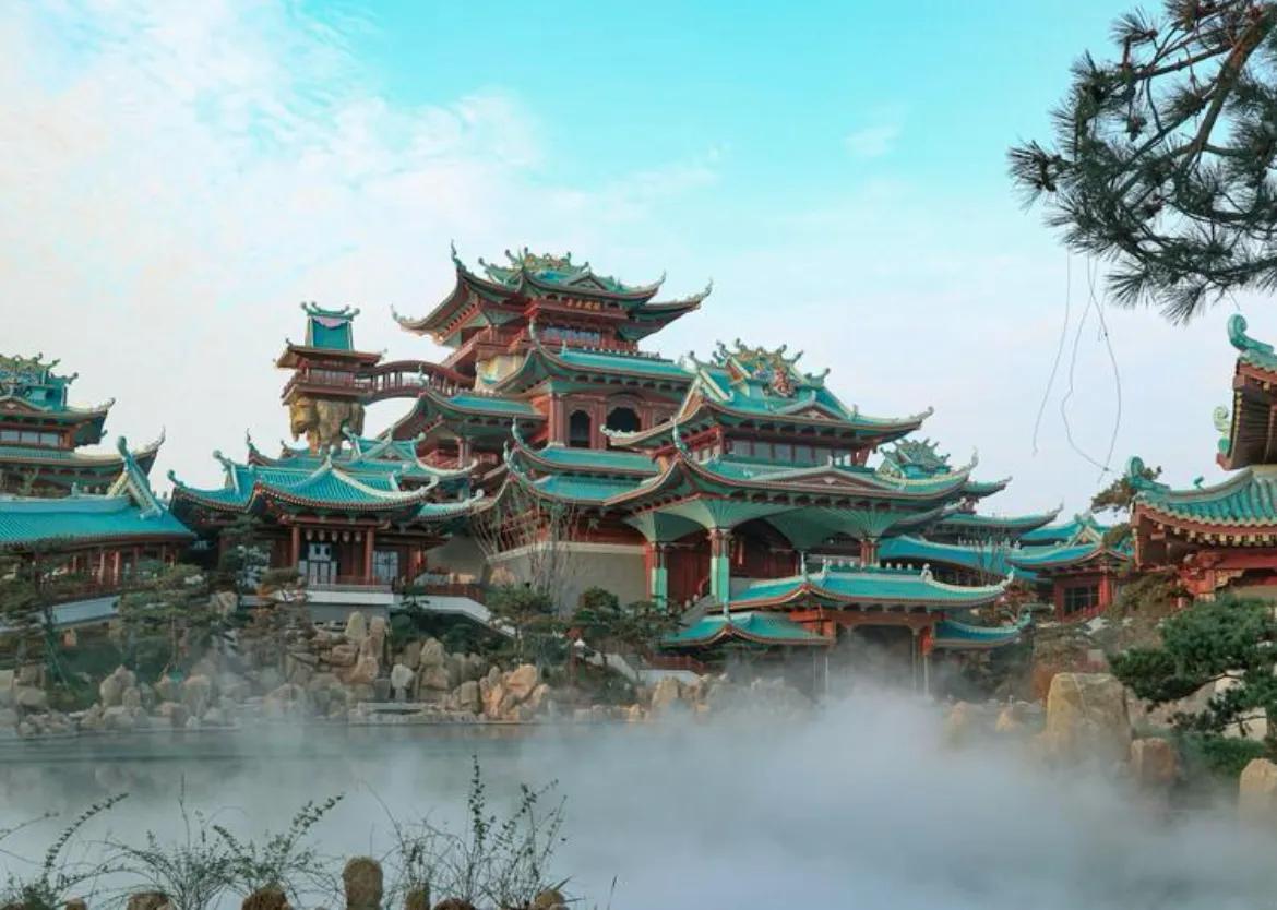 山东烟台，崆峒胜景景区拉朋友圈了，限期推出友好城市票，优惠60元到80元不等，威