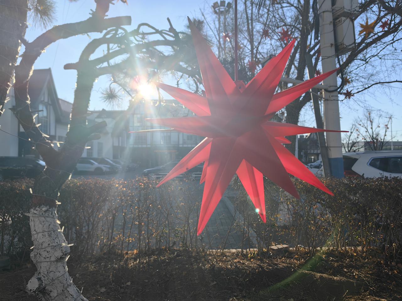 退休后悄悄地退出工作群好吗?老伙计们，咱们都退休了，怎么还舍不得退群呢？

说句