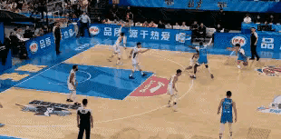 北京北汽巨星赵睿的进攻状态真是糟糕透了！在今天北京北汽主场迎战北京控股的比赛中，