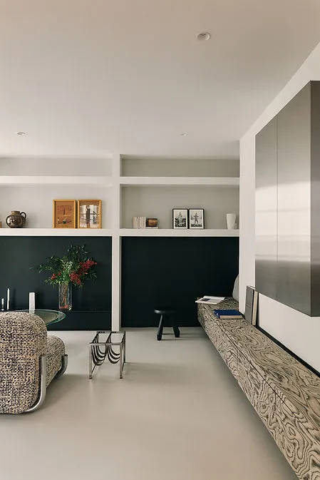 Cassina | 一张小凳子⚫️衬托出的质感家