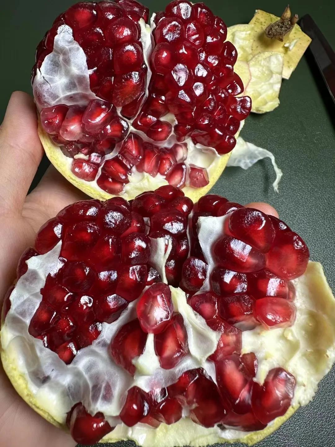 生年四化，是关乎自己的个性，个性上的东西一般很难改变，
化禄，是看一个人比较厉害