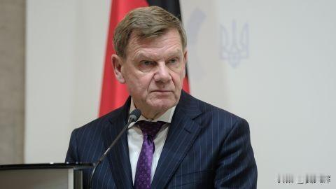 【德国外长：欧盟将不再讨论向乌克兰转移被冻结的俄罗斯资产】

2月25日，德国外