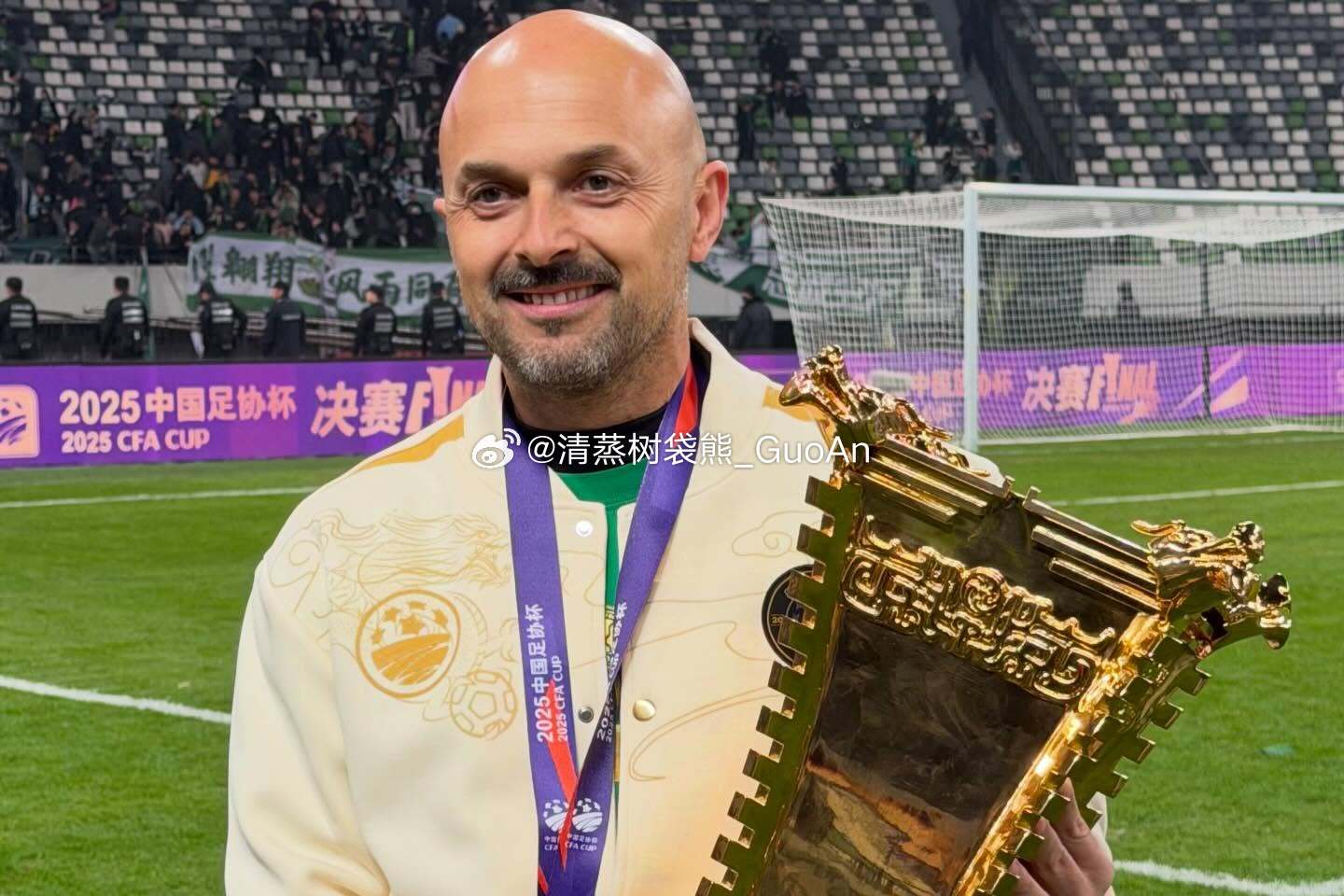 原国安助理教练海梅·帕斯将跟随拉米罗一同加盟深圳青年人。北京国安中超联赛