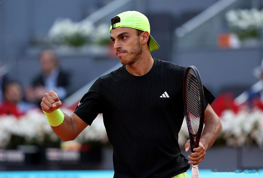 首进赛会四强！ATP1000 马德里大师赛1/4决赛，20号种子F·塞伦德罗鏖战