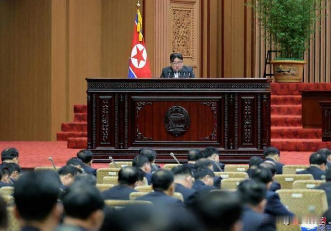 金正恩：已不可能与韩国统一，但宜将韩国界定为外国和头号敌国

朝鲜领导人金正恩说