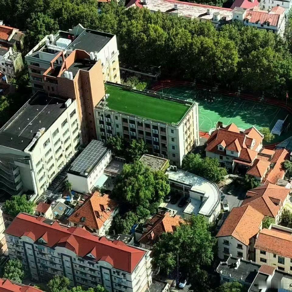 展轩分享重阳祝福 ​​​接收到来自展轩的重阳祝福啦！ ​​​