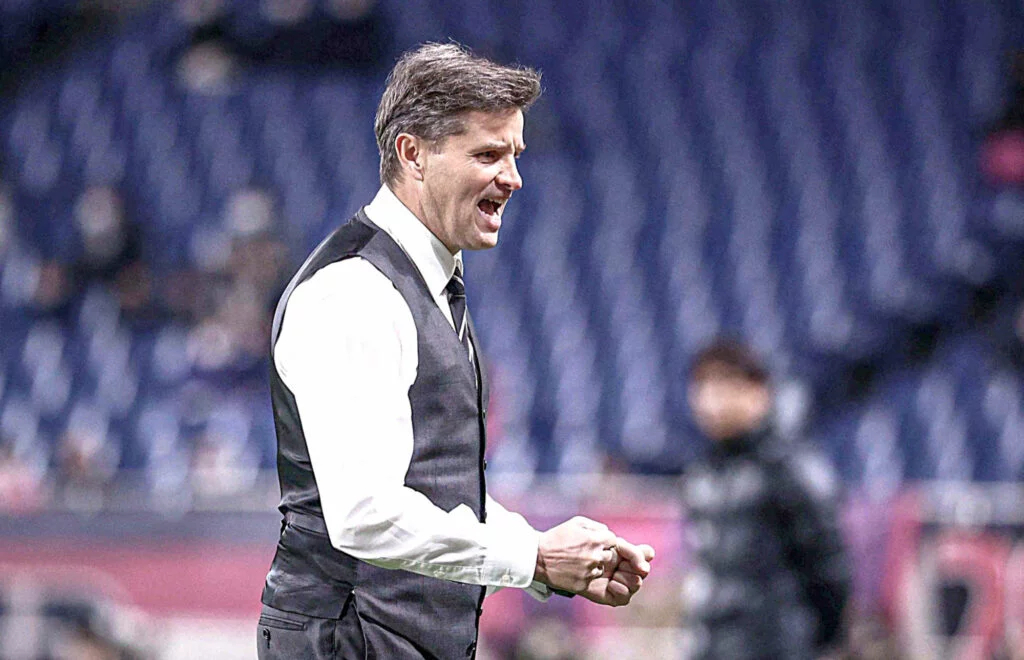 日韩联赛最佳主帅都曾执教中超 2025赛季J联赛最佳教练，里卡多-罗德里格斯，率