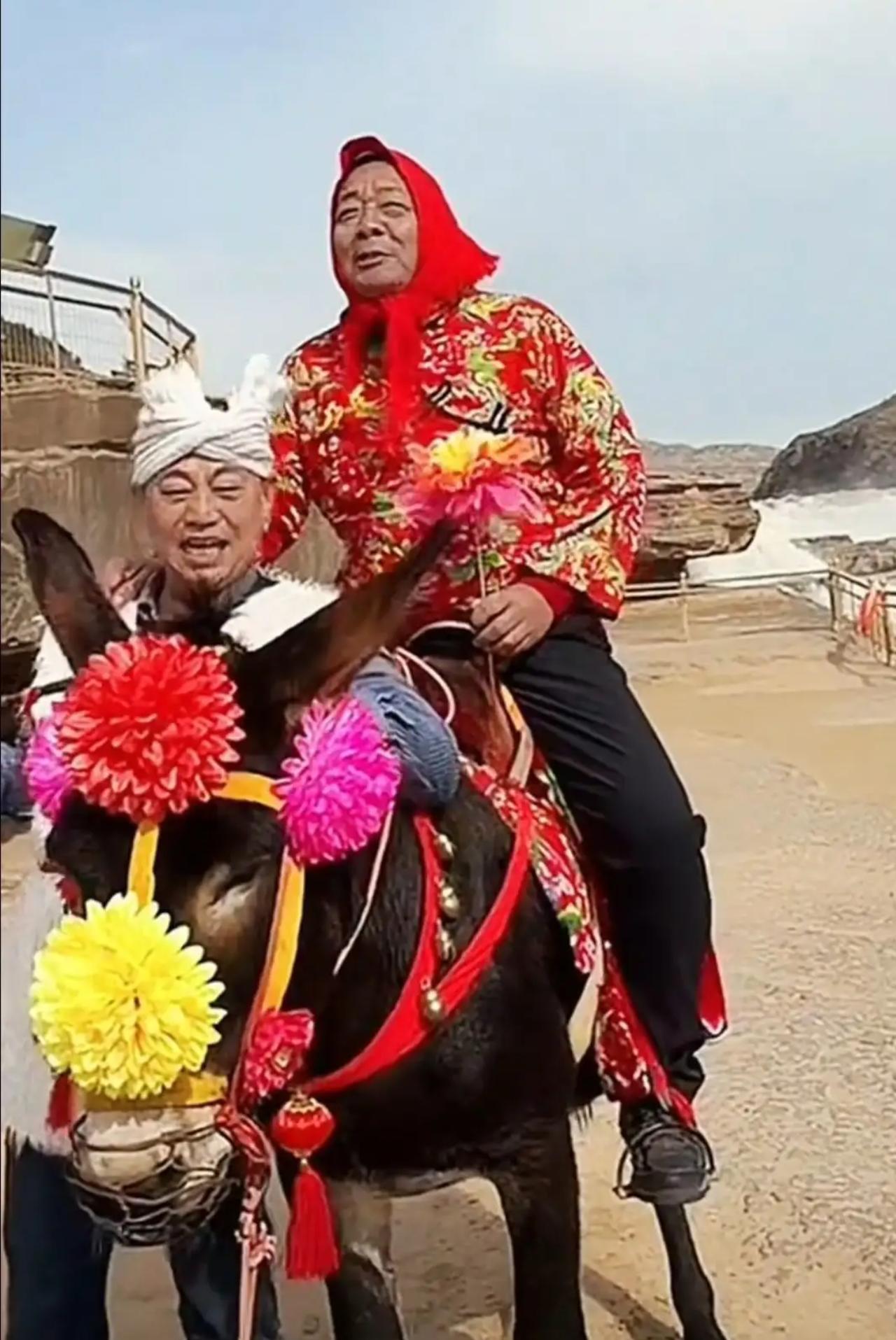 于东来真是说了一句大实话。

景区的商品为什么非要比外面超市卖得贵？

如果景区