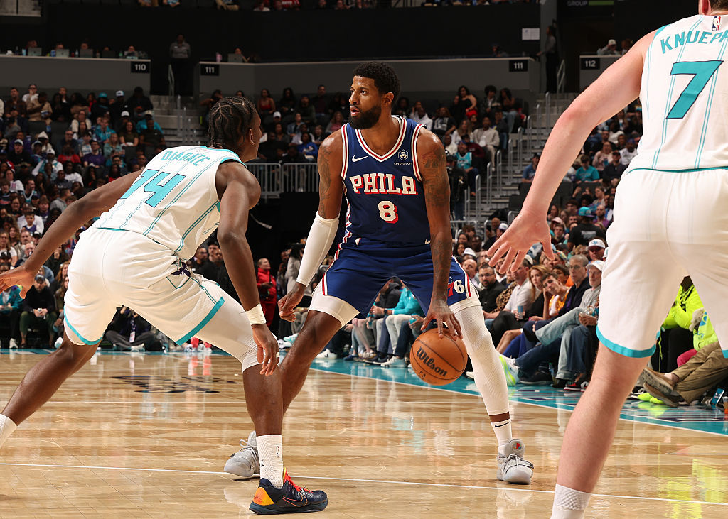 愿你眼中有光，活成自己想要的模样。晚安,保罗乔治