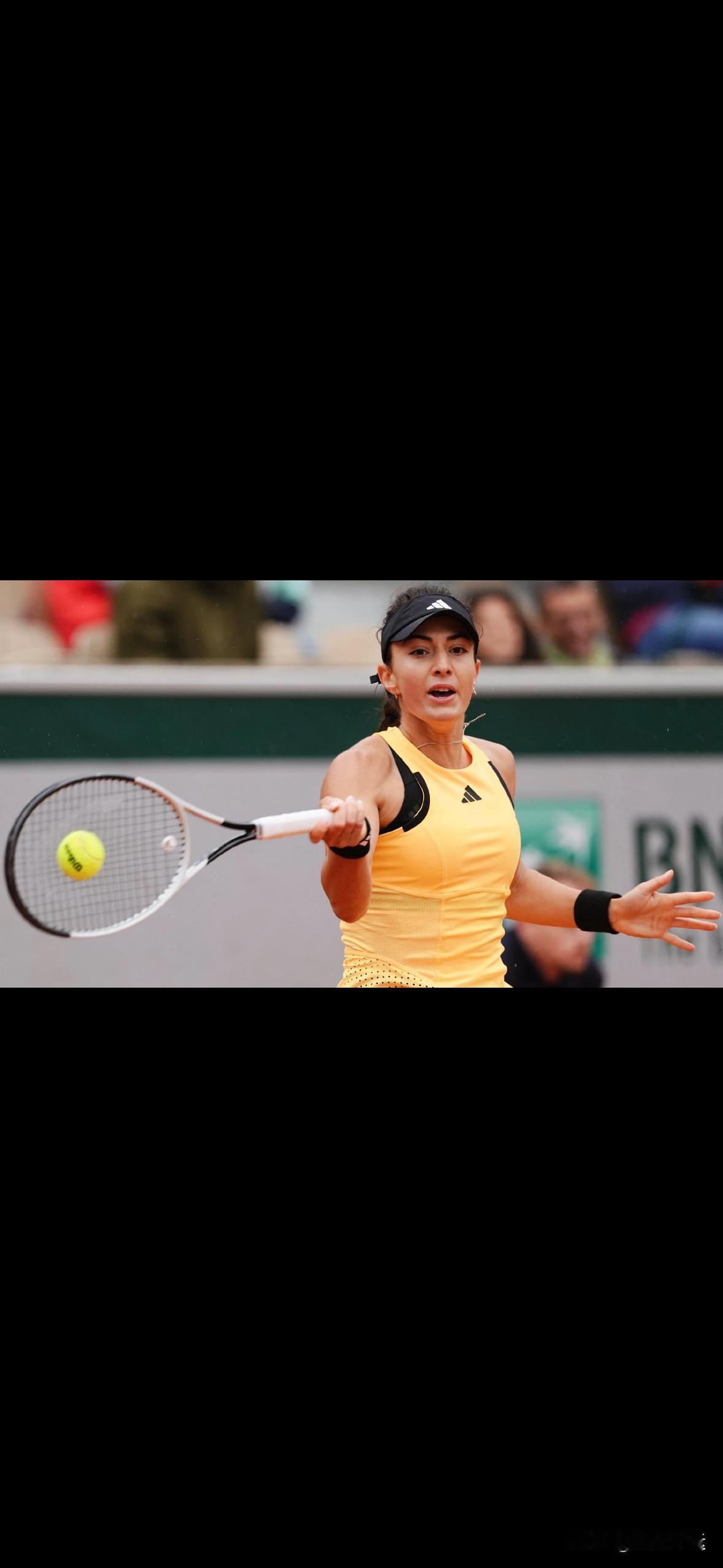 WTA250快讯，🔥🔥汉堡站女单1/4决赛第三场比赛，头号种子乌克兰奥利尼科