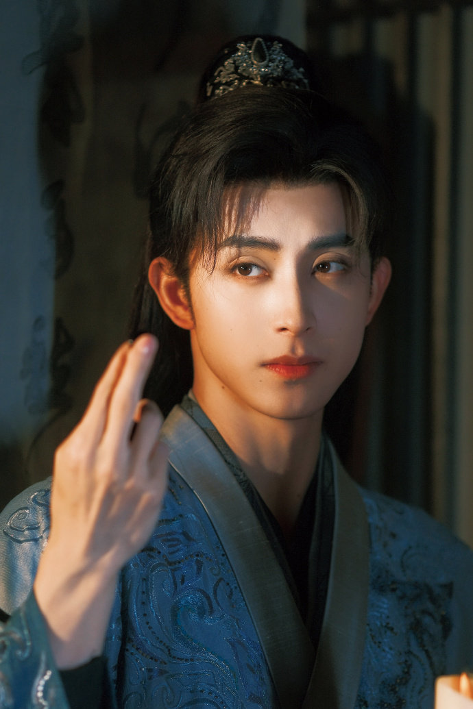 敖瑞鹏说既许我执棋之能我便做这弈棋之人 敖瑞鹏执棋弈棋古风大片  敖瑞鹏说既许我