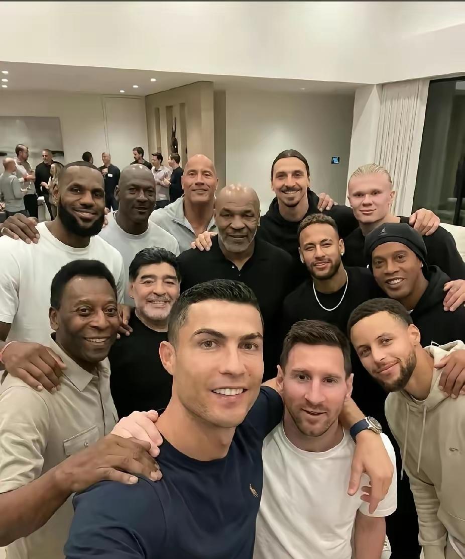 跨界集体照，问题来了，谁不配站在这里？