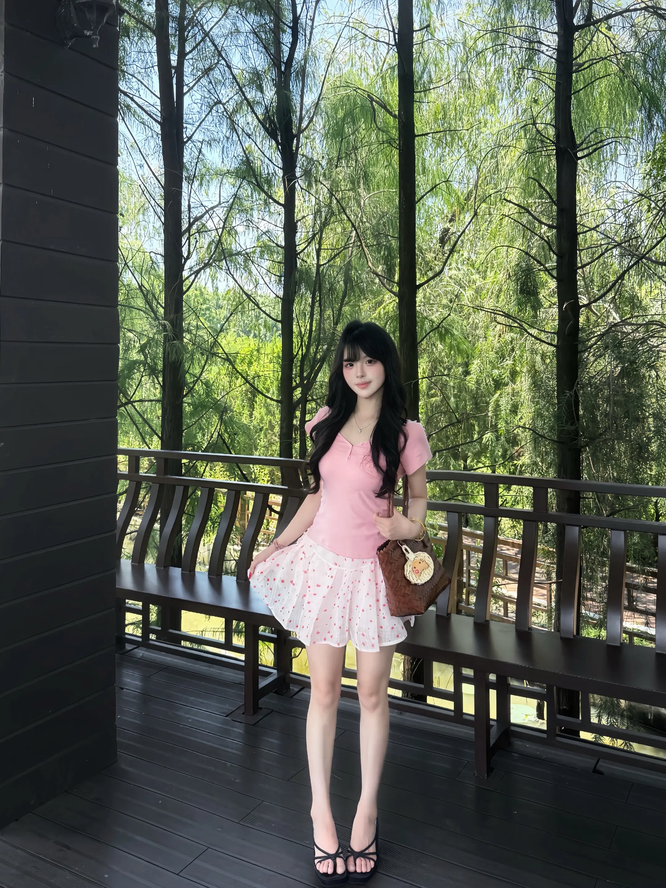 种下了 一朵朵 青春璀璨的年少