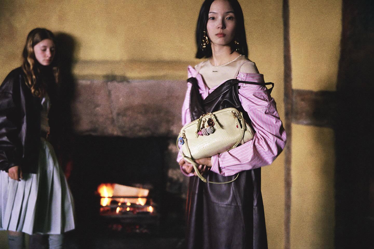 Miu Miu Holiday Campaign 2025Miu Miu全新假日