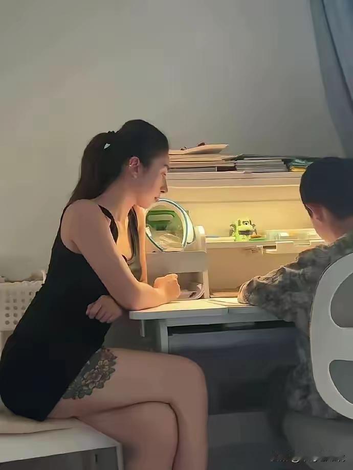 又是母慈子孝的一天哦~