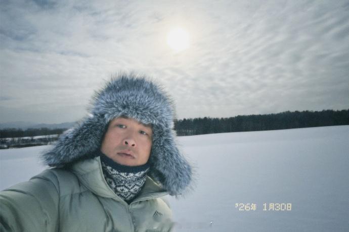 王彦霖 眼袋上不封顶王彦霖回应和肖战一个是眼袋一个是卧蚕 哈哈哈哈哈哈哈哈哈哈哈