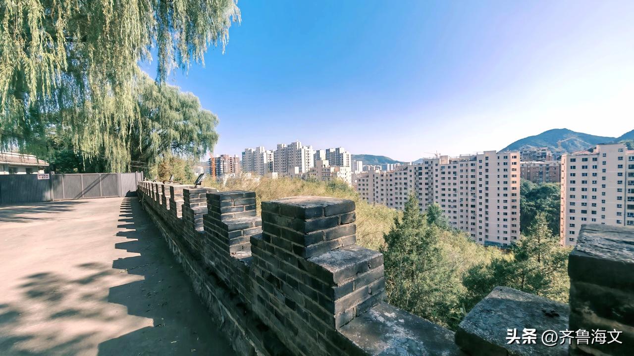 秋日生活打卡季魁星楼景区眺望承德市