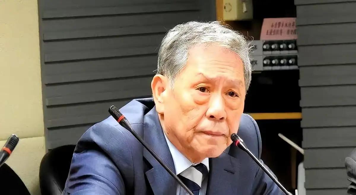 帅化民别瞎逼逼！


帅化民这话说得没道理
大陆办93抗日纪念日
是为了铭记历史