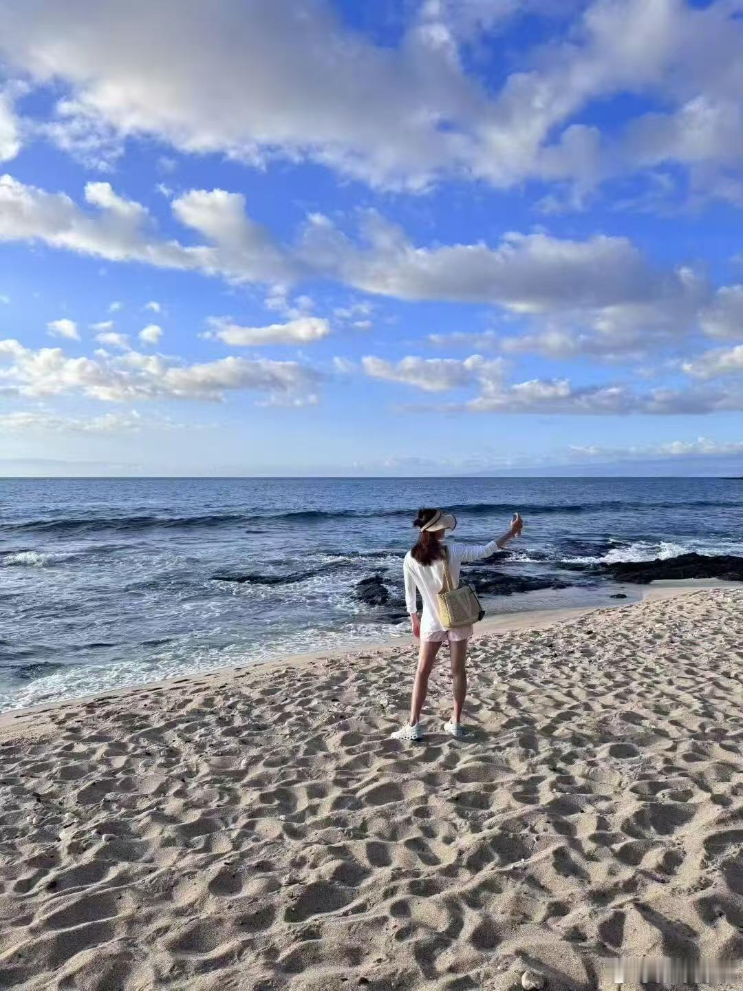 妹妹给孙俪录了五分钟的海浪声孙俪和女儿一起等夕阳孙俪和女儿一起等夕阳，美好，[送