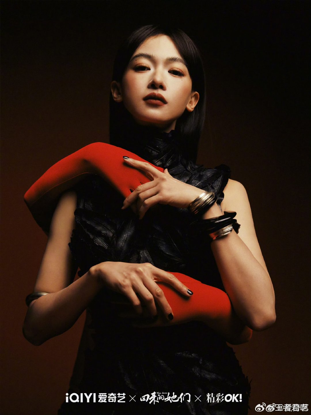 回来的她们预告 每个人都有秘密，每个人都藏心事，倒影是真相，眼神是谎言，太有代入