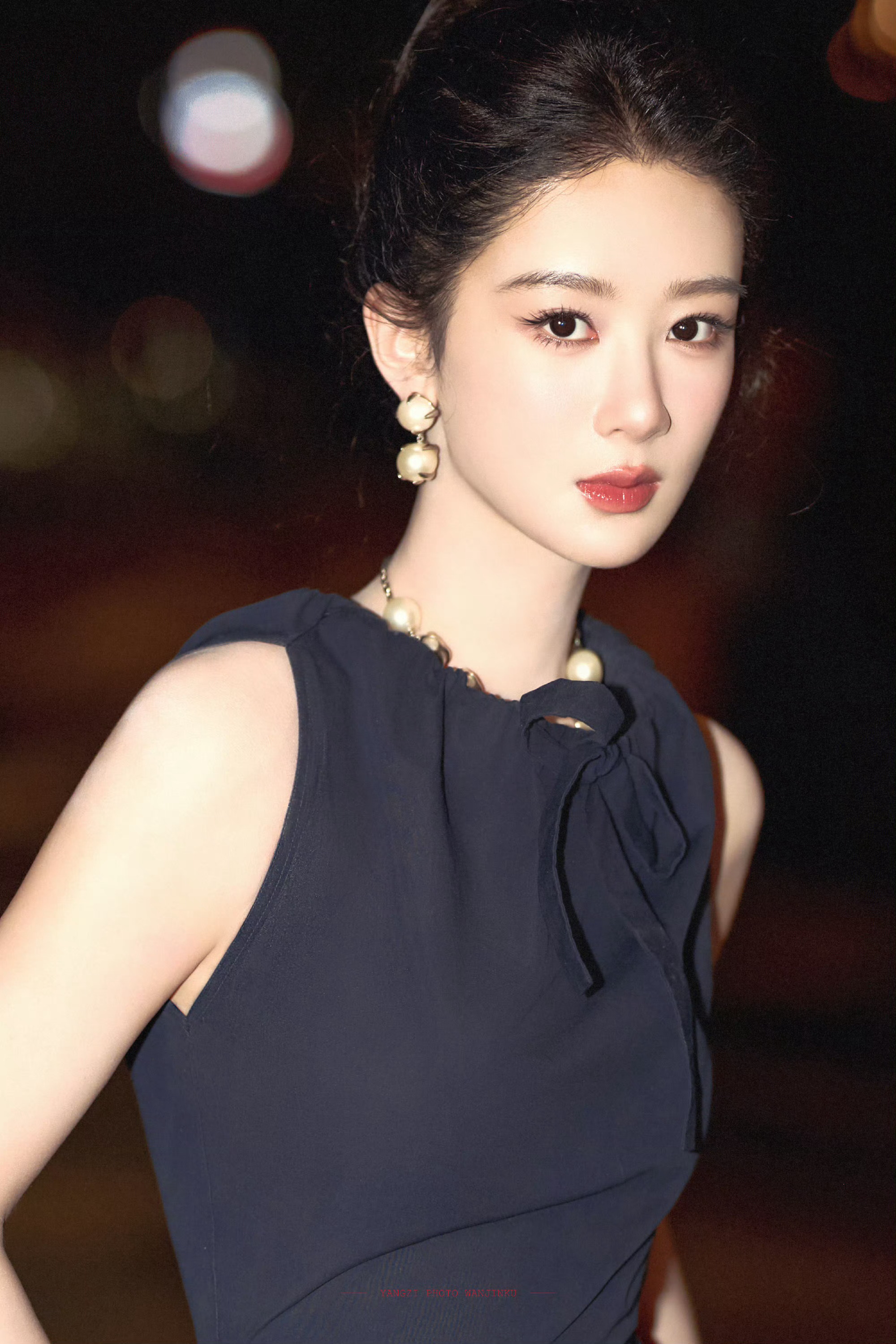 杨紫yz杨紫家业yz杨紫李祯＂偏爱烟火四季 虽彼人声嘈杂 眼中星从未黯淡 会将沉