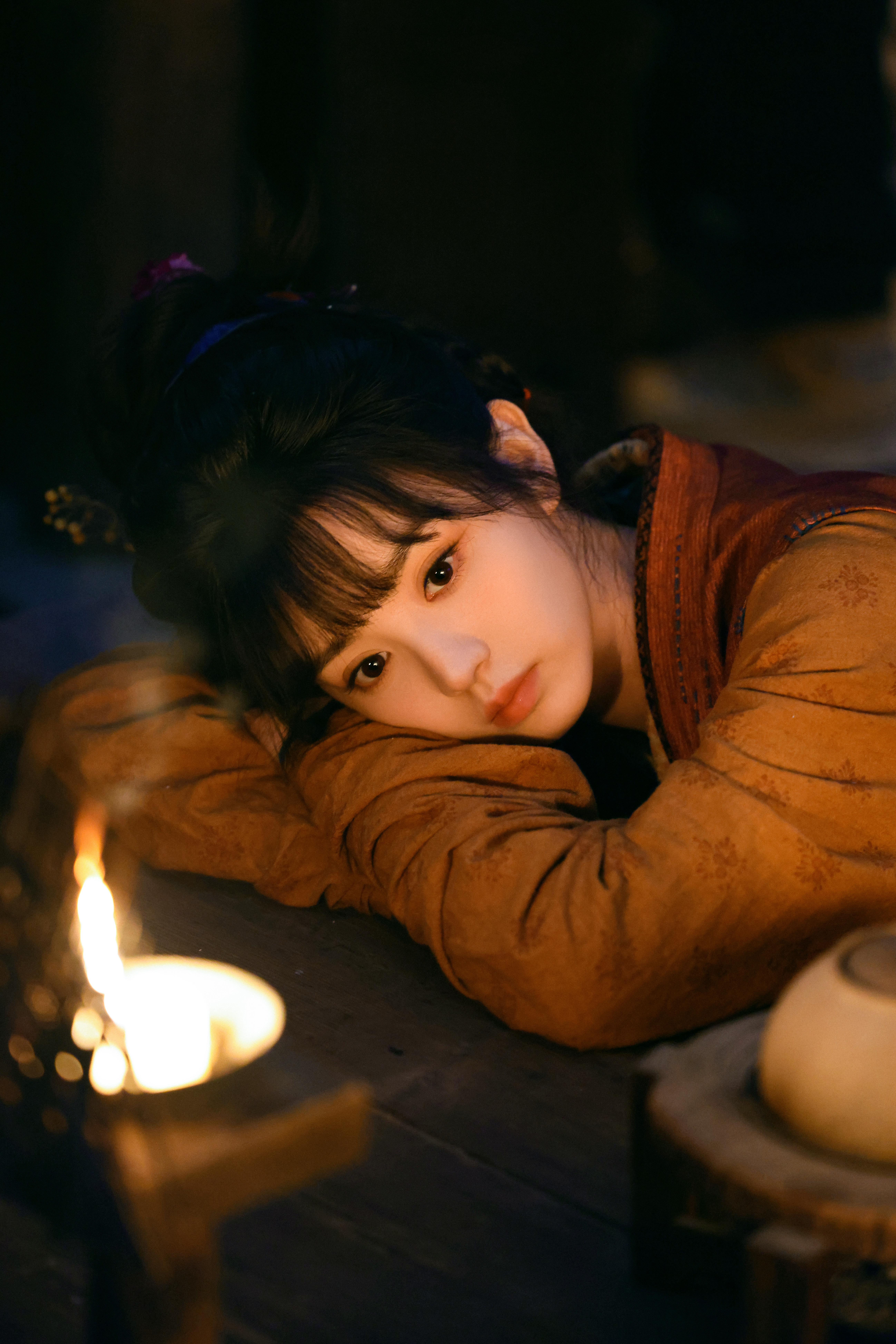 宋威龙田曦薇 潮热雨季未解之谜  在复制粘贴的时代，你是手写的诗