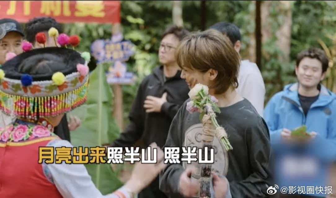 鹿晗高音用脸偿 真的会被鹿晗笑到 飙高音时表情全力营业 有点搞笑却实力拉满 爆发