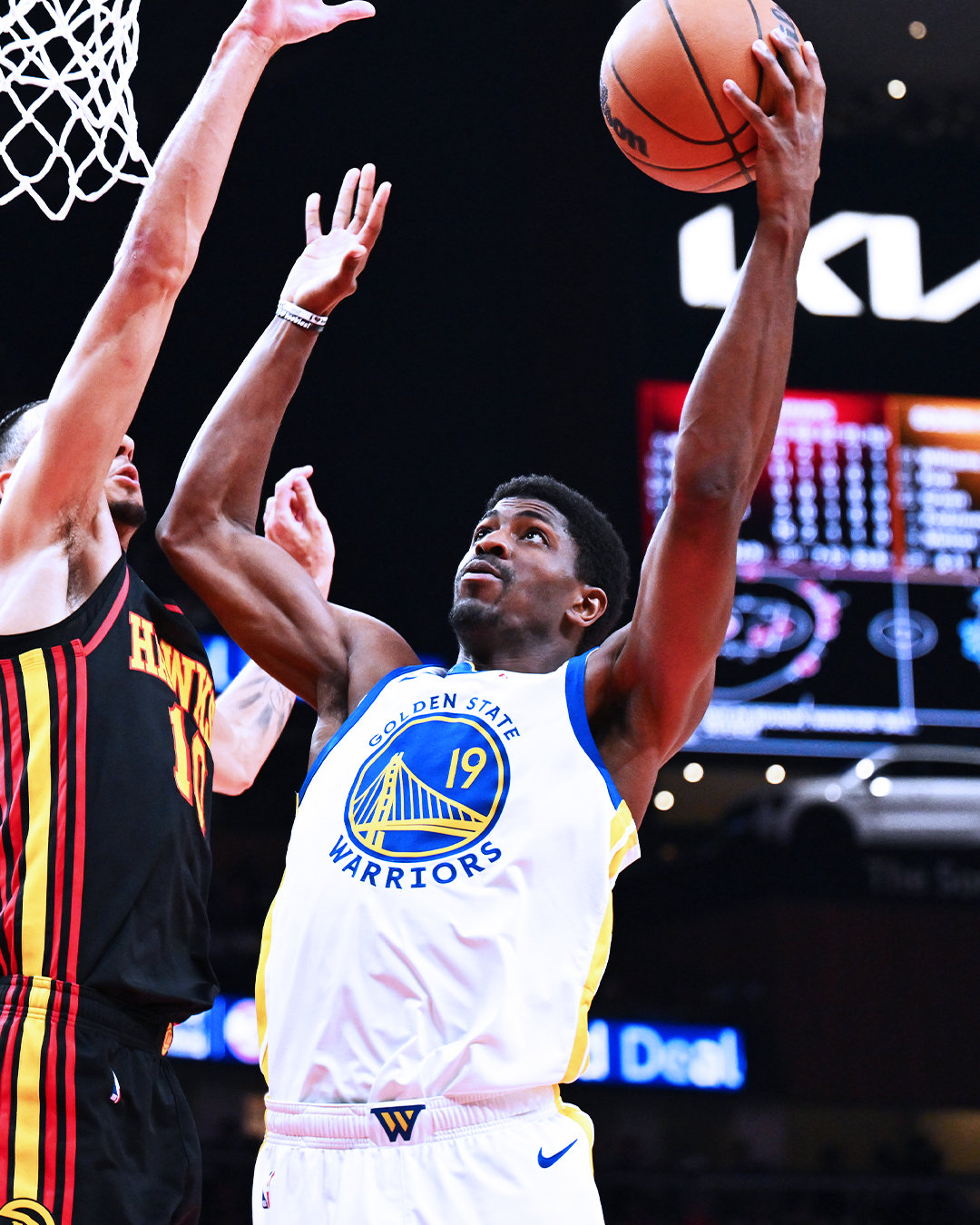 威廉姆斯19分，4篮板，2助攻，1抢断。勇士vs老鹰