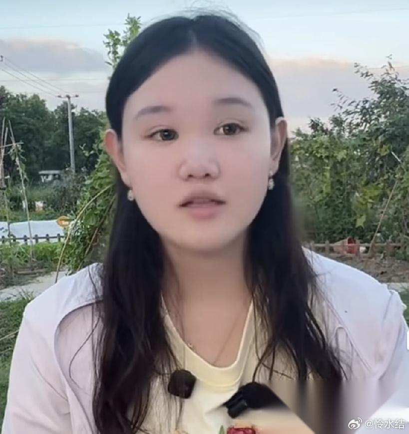 张家齐，自曝不当教练原因！ 9月10日，张家齐直播时被问及为什么不去当教练，张家