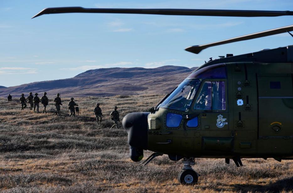 冰原夺岛危机！丹麦48亿英镑防务沦为笑柄，美欲吞格陵兰岛破北约
 
特朗普嘲讽丹