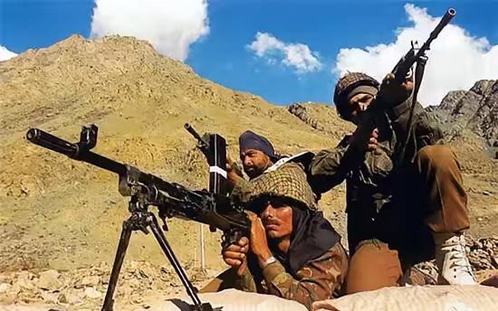 全球范围内，印度是唯一一个公开把中国定为头号对手、丝毫不去掩饰，还时刻准备伺机挑