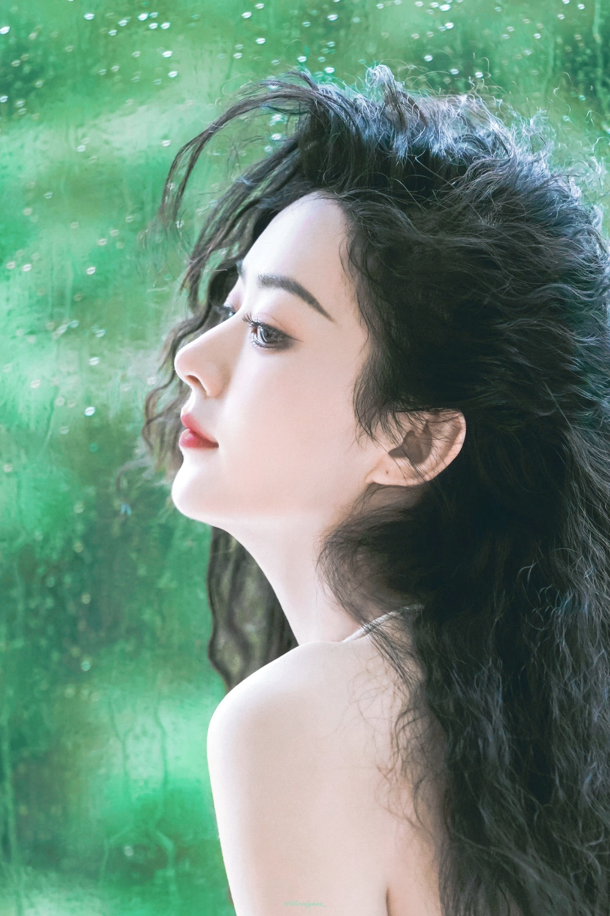 谢娜曾曝赵丽颖一年只休息3天 zly赵丽颖对接回应身体状况𝓸"🥀我对你的爱意