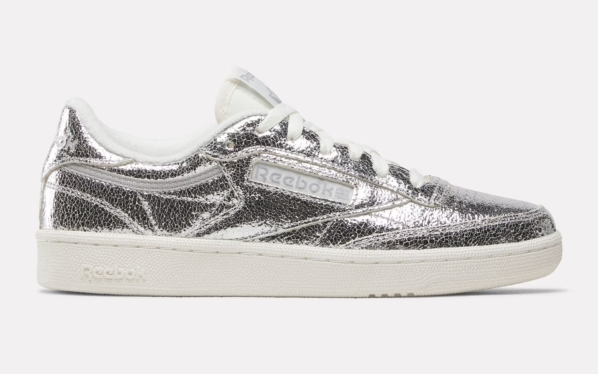 KAROL G x Reebok Club C 85  哥伦比亚歌手联名款 