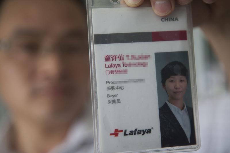 江苏苏州吴江区横扇街道的一家小超市里，上演了一场生死救援。32岁的河南务工人员张