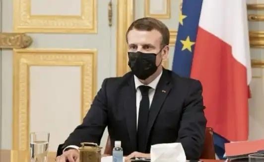 来看欧洲的大笑话，慕尼黑会议刚结束，明天全欧洲又要开会了。特朗普一个电话，就把欧