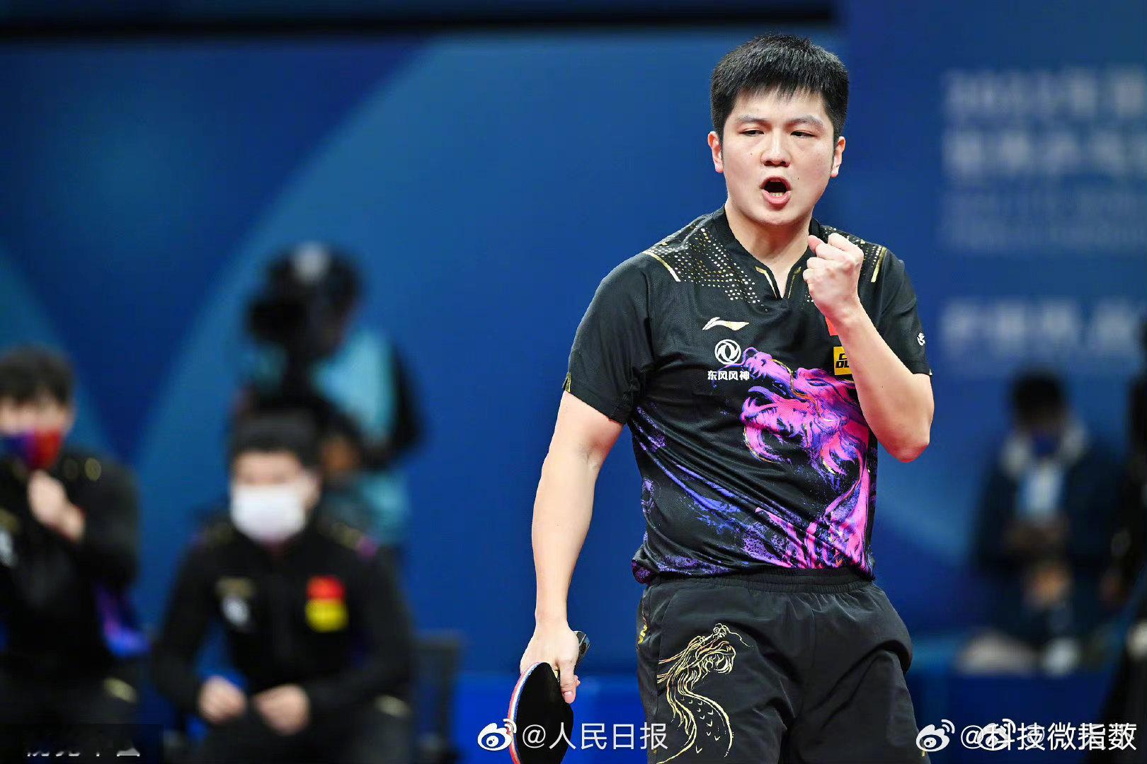 国乒男团进世乒赛8强国乒男团势不可挡，强势挺进世乒赛八强！王楚钦那记神级扣杀，全